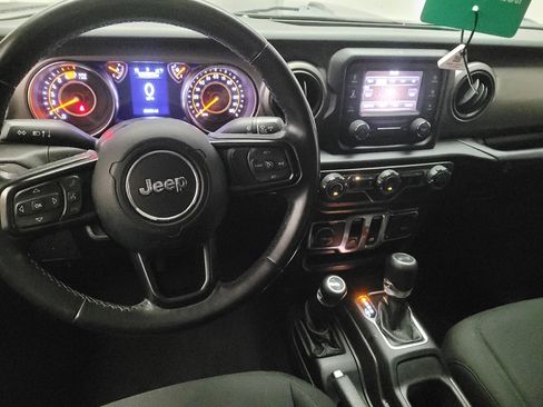 Used 2020 Jeep Wrangler Sport AWD/4WD image 22