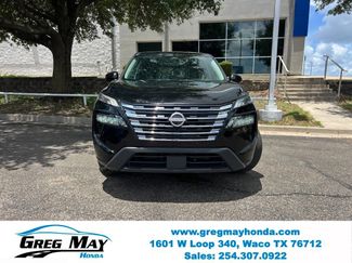 Used 2024 Nissan Rogue SV FWD video 2