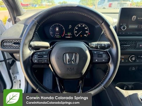 Used 2025 Honda HR-V Sport image 15