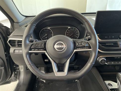 Certified 2024 Nissan Altima 2.0 SR image 31