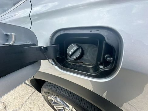 Used 2023 Hyundai Santa Fe SEL w/ Cargo Package AWD/4WD image 44