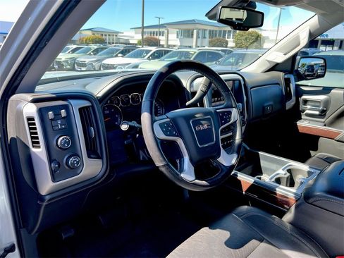 Certified 2016 GMC Sierra 1500 SLT w/ Enhanced Driver Alert Package image 10