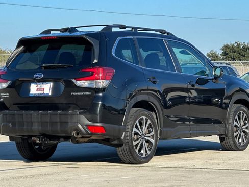 Certified 2020 Subaru Forester Limited image 3