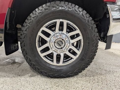 Used 2017 Ford F350 Lariat w/ Camper Package image 15