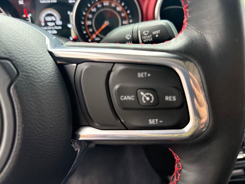 Used 2023 Jeep Gladiator Rubicon w/ Cold Weather Group AWD/4WD image 19