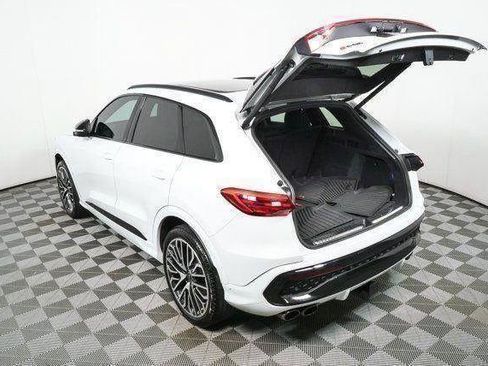 Used 2025 Audi SQ5 Premium Plus w/ Premium Plus Package AWD/4WD image 29