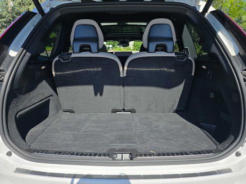 Used 2026 Volvo XC90 B6 Plus w/ Protection Package Premier AWD/4WD image 14