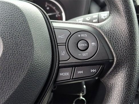 Used 2025 Toyota RAV4 LE image 21