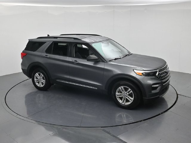 Certified 2024 Ford Explorer XLT w/ Equipment Group 202A AWD/4WD image 44