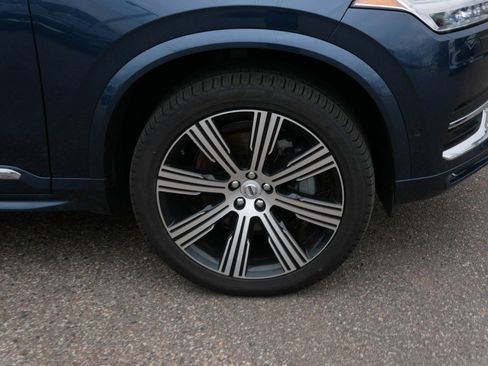 Certified 2025 Volvo XC90 B6 Ultra AWD/4WD image 9