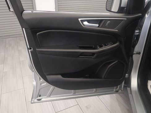 Used 2020 Ford Edge SEL w/ Convenience Package AWD/4WD image 13