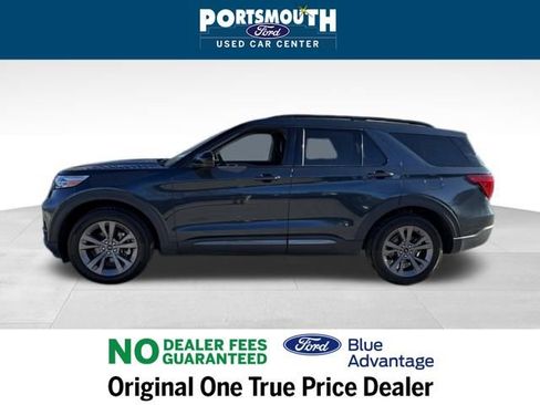 Certified 2022 Ford Explorer XLT w/ Equipment Group 202A image 2