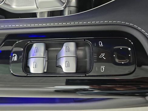 Used 2025 Mercedes-Benz SL 43 AMG image 23