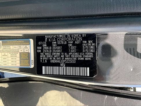 Certified 2023 Kia Sorento EX FWD image 17
