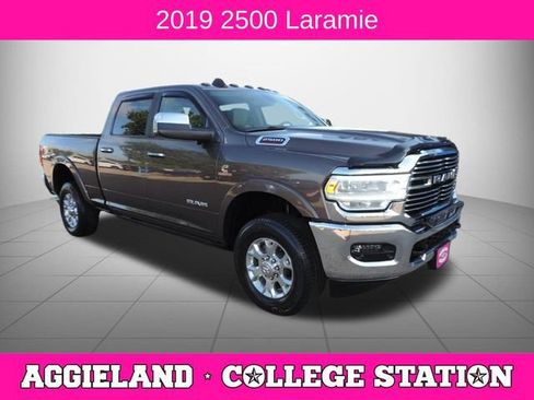 Used 2019 RAM 2500 Laramie AWD/4WD image 1