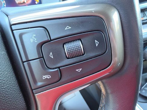 Used 2023 Chevrolet Silverado 1500 High Country AWD/4WD image 46