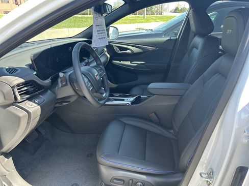New 2026 Buick Envista Sport Touring image 18