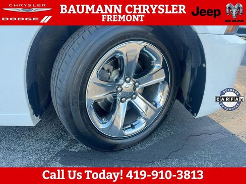 Used 2014 Dodge Charger SXT Plus RWD image 29