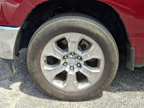 Used 2023 RAM 1500 Big Horn AWD/4WD image 5