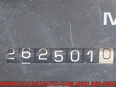 Used 1998 Chevrolet Silverado 1500 4x4 Extended Cab w/ Preferred Equipment Group 2 image 8