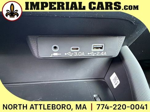 New 2026 Subaru Forester Premium image 31