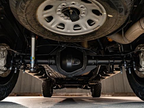 Used 2018 GMC Sierra 3500 Denali w/ Duramax Plus Package image 15