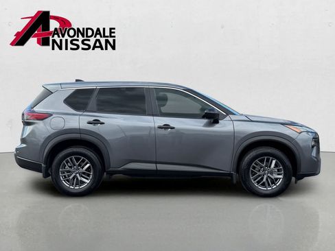 Used 2024 Nissan Rogue S FWD image 7