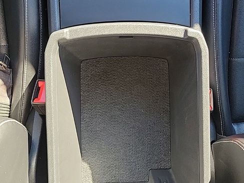 Certified 2021 Volkswagen Atlas SE w/ Panoramic Sunroof Package image 37