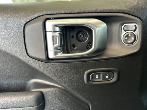 New 2026 Jeep Gladiator Sport image 12