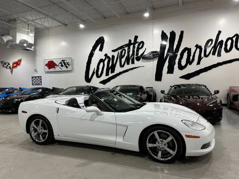 Used 2010 Chevrolet Corvette Convertible w/ Preferred Equipment Group image 19