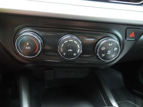 Certified 2024 Chevrolet Trax LS FWD image 22