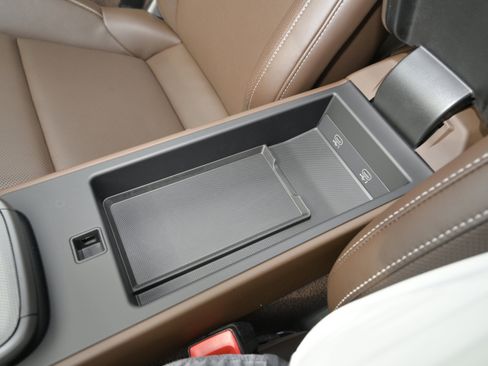 Used 2024 Porsche 911 Carrera S image 32