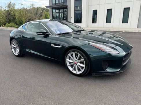 Used 2018 Jaguar F-TYPE Coupe RWD image 9