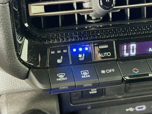 Used 2024 Toyota Land Cruiser image 22