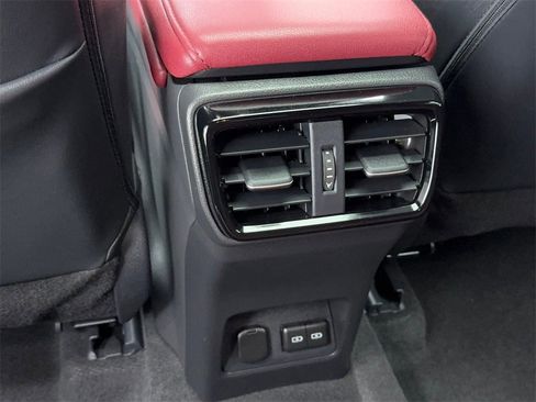 Used 2025 Lexus NX 250 FWD w/ Towing Package (2000 Lbs) image 41