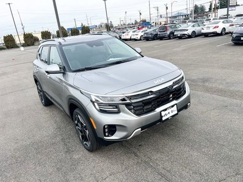 New 2026 Kia Seltos SX w/ SX Sunroof Package image 6