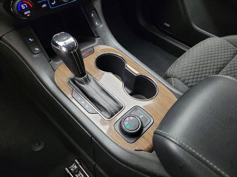 Used 2019 GMC Acadia SLE w/ Driver Alert Package I AWD/4WD image 26