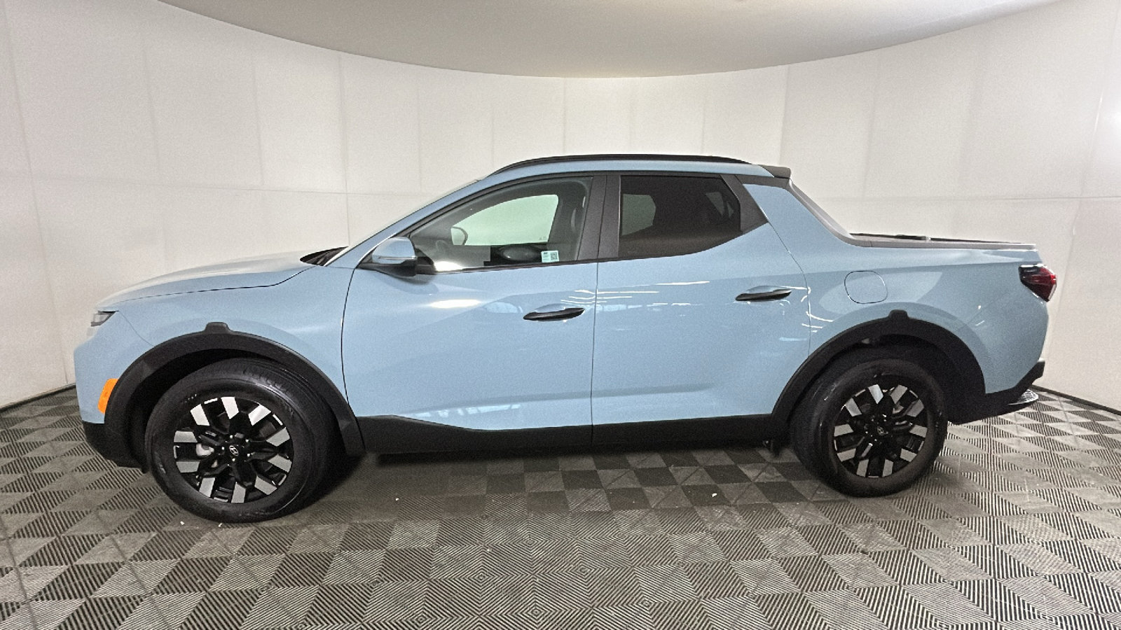 Used 2025 Hyundai Santa Cruz SEL FWD image 7