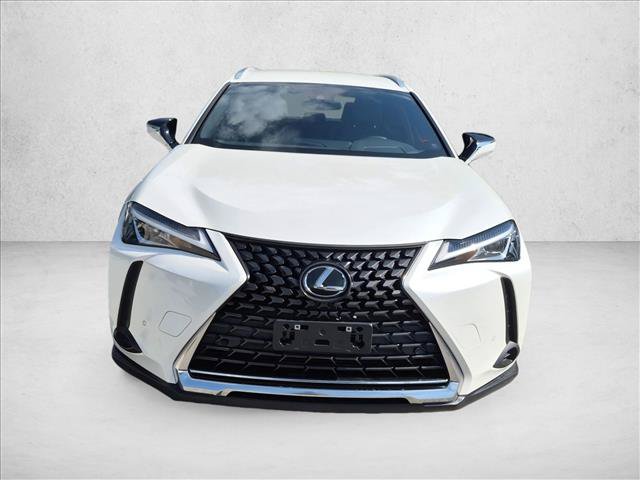 Used 2022 Lexus UX 200 w/ Accessory Package (Z2) FWD image 2