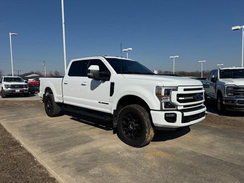 Used 2022 Ford F350 Lariat w/ Lariat Ultimate Package image 2