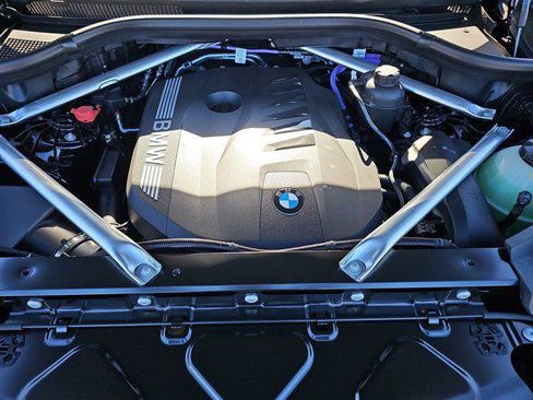 New 2026 BMW X5 xDrive40i w/ M Sport Package image 31