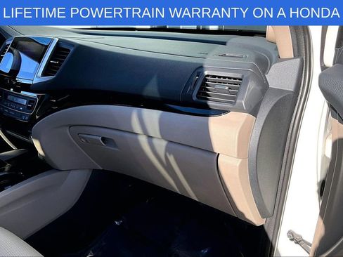 Used 2019 Honda Ridgeline RTL-E image 21