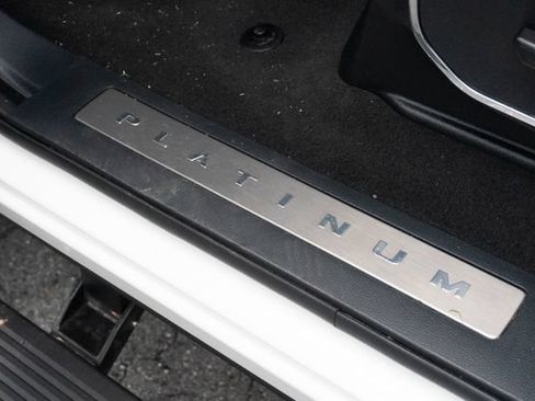 Used 2024 Ford F250 Platinum AWD/4WD image 23