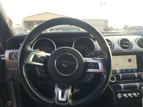 Used 2020 Ford Mustang Premium RWD image 6