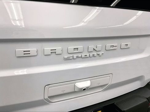 Used 2025 Ford Bronco Sport Outer Banks w/ Outer Banks Tech Package+ AWD/4WD image 9