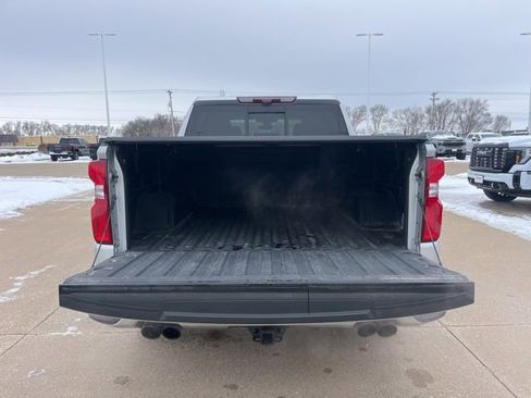 Used 2021 Chevrolet Silverado 1500 LTZ w/ LTZ Premium Package image 7