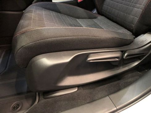 Certified 2023 Honda HR-V Sport image 12