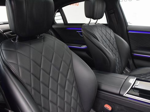 Certified 2025 Mercedes-Benz S 580 4MATIC Sedan image 16