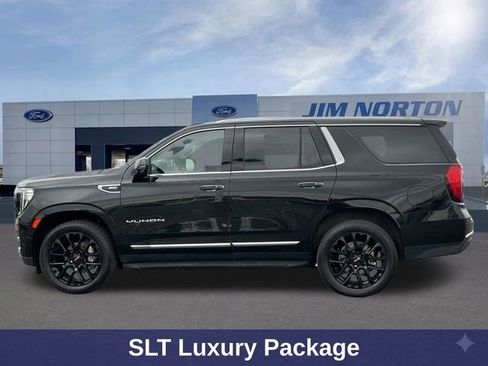 Used 2023 GMC Yukon SLT w/ SLT Premium Package AWD/4WD image 9