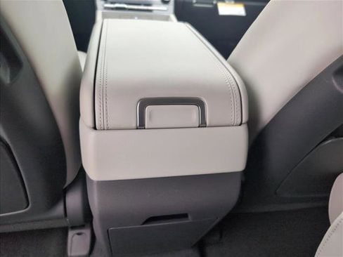 New 2026 Hyundai Santa Fe SEL image 17